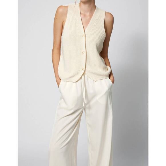 NEW AMANDA MARIA knit sweater vest in ivory